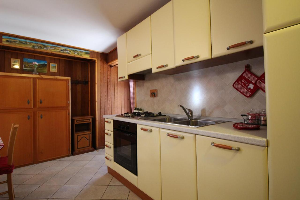 Lo Stambecco Holiday Apartment - Affitti Brevi Italia Brusson Esterno foto