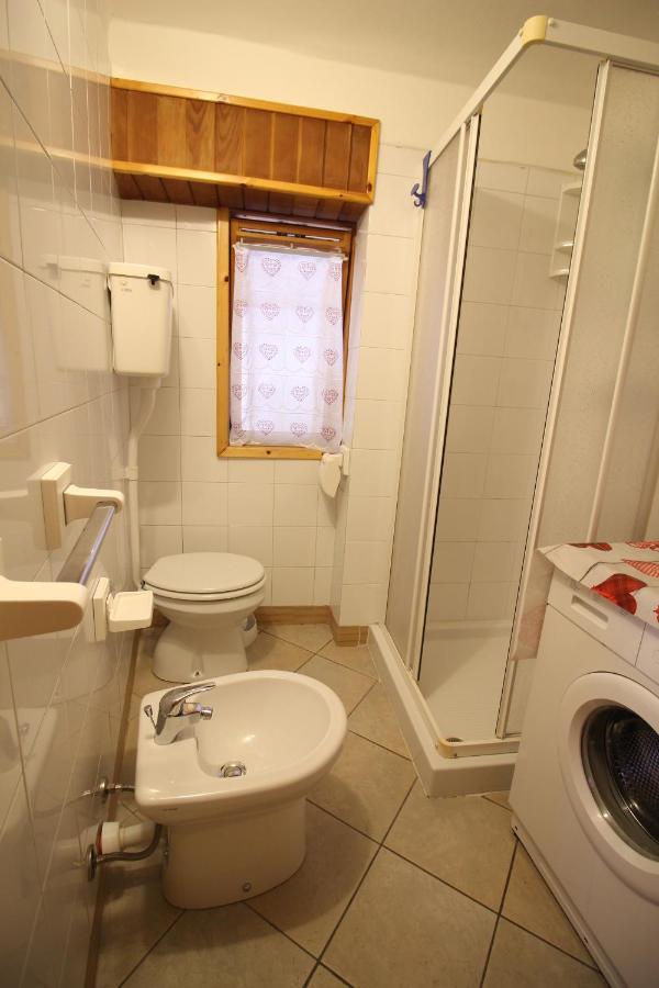 Lo Stambecco Holiday Apartment - Affitti Brevi Italia Brusson Esterno foto